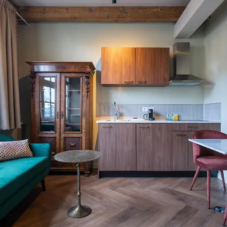 Urbain By Grapelli Boutique