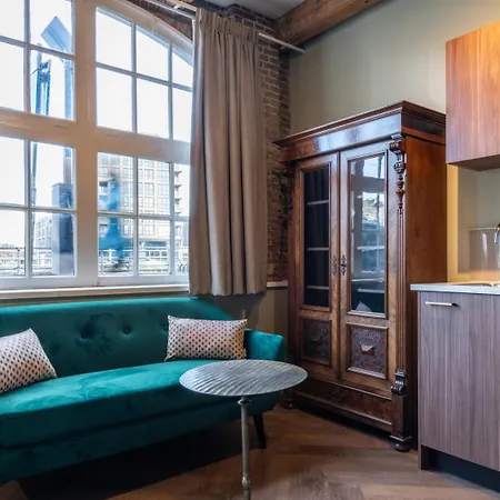 公寓 Urbain By Grapelli Boutique 阿尔克马尔